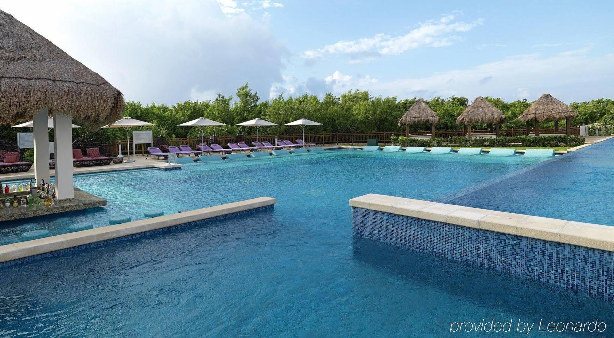 Royal Service At Paradisus La Perla (Adults Only) 普拉亚卡门 外观 照片