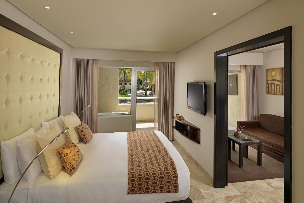 Royal Service At Paradisus La Perla (Adults Only) 普拉亚卡门 外观 照片