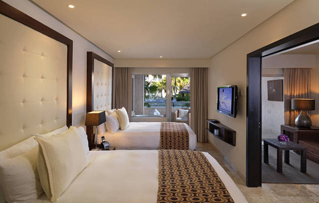 Royal Service At Paradisus La Perla (Adults Only) 普拉亚卡门 外观 照片